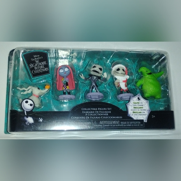 Disney Other - Disney Tim Burton Nightmare Before Christmas set complete